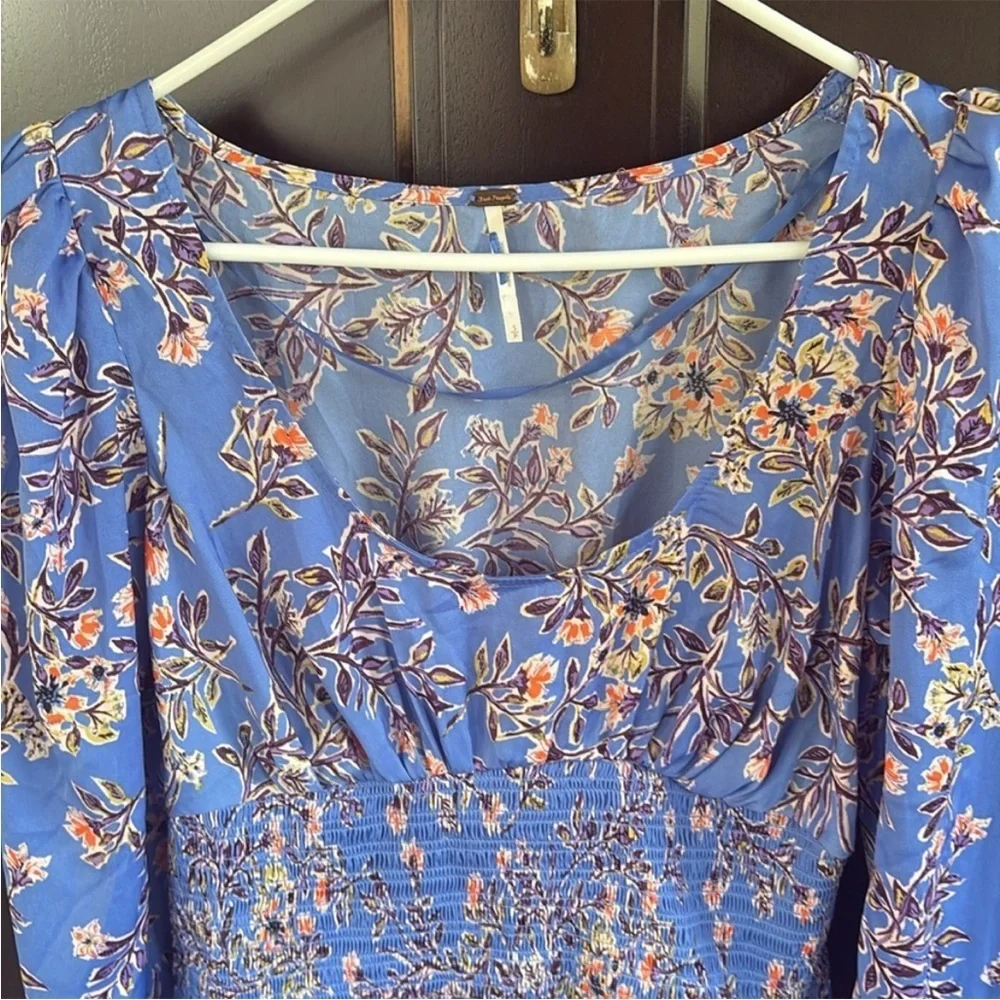 EUC Free People Santiago Boho Top Periwinkle Floral Size Small